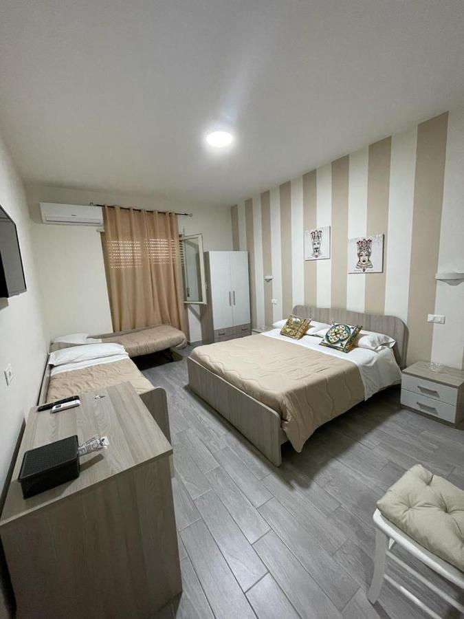 Le Camere Del Villaggio Agrigento Bagian luar foto